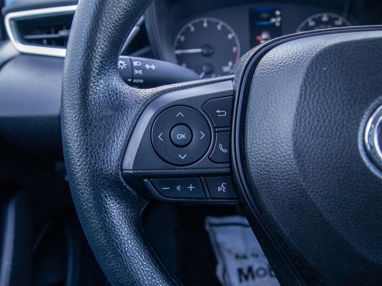 Toyota Corolla LE CVT (Natl) 2024