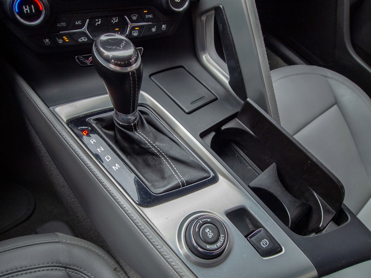 Chevrolet Corvette 2dr Stingray Cpe w/3LT 2016