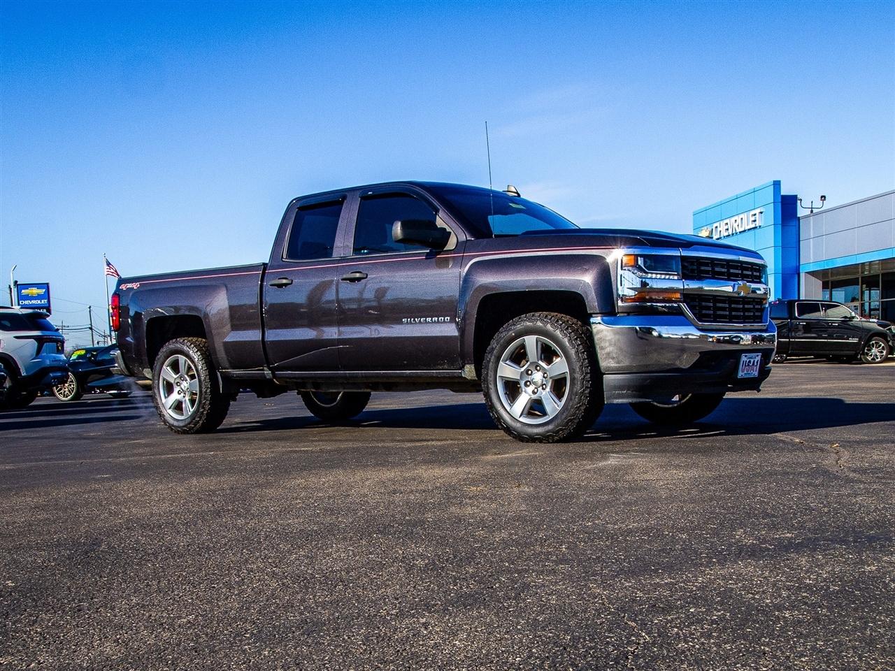 Chevrolet Silverado 1500 4WD Double Cab 143.5" LS 2016