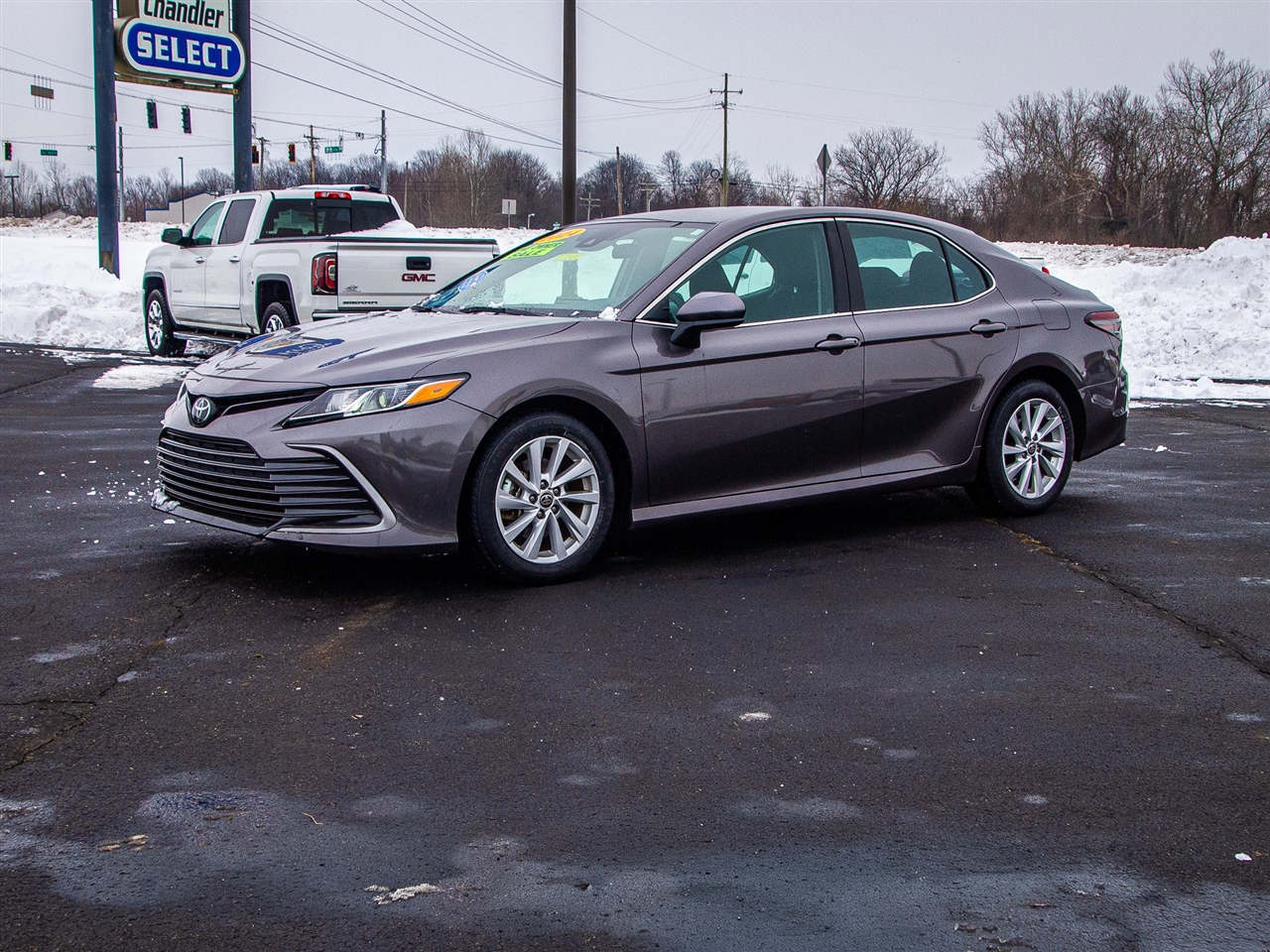 Toyota Camry LE Auto (Natl) 2024