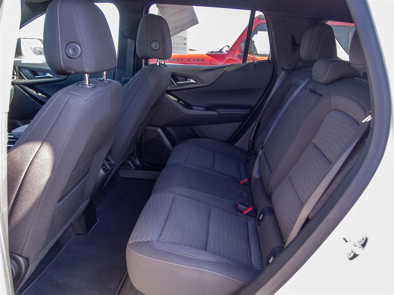 Chevrolet Equinox AWD 4dr LT w/2LT 2025