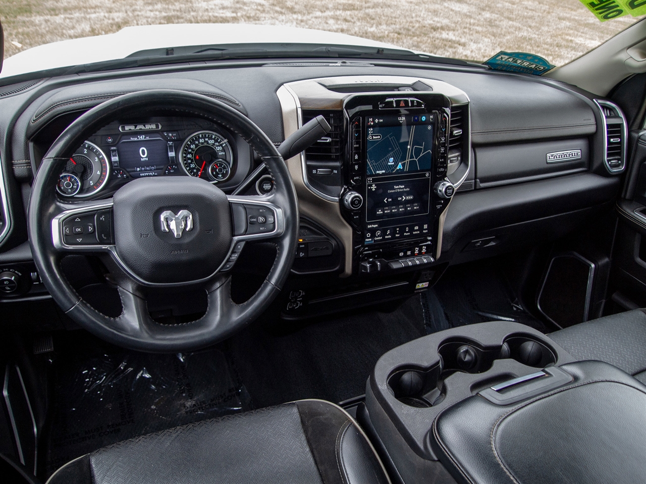 RAM 2500 Laramie 4x4 Crew Cab 6'4" Box 2024