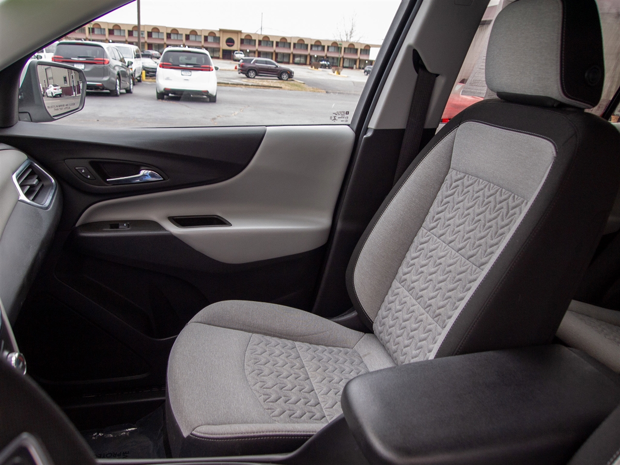 Chevrolet Equinox AWD 4dr LT w/1LT 2023