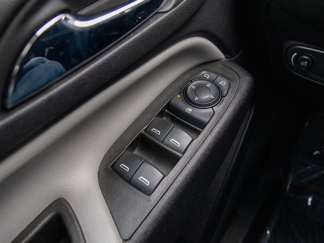 Chevrolet Equinox AWD 4dr LT w/1LT 2023