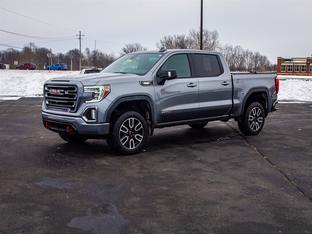 GMC Sierra 1500 4WD Crew Cab 147" AT4 2021