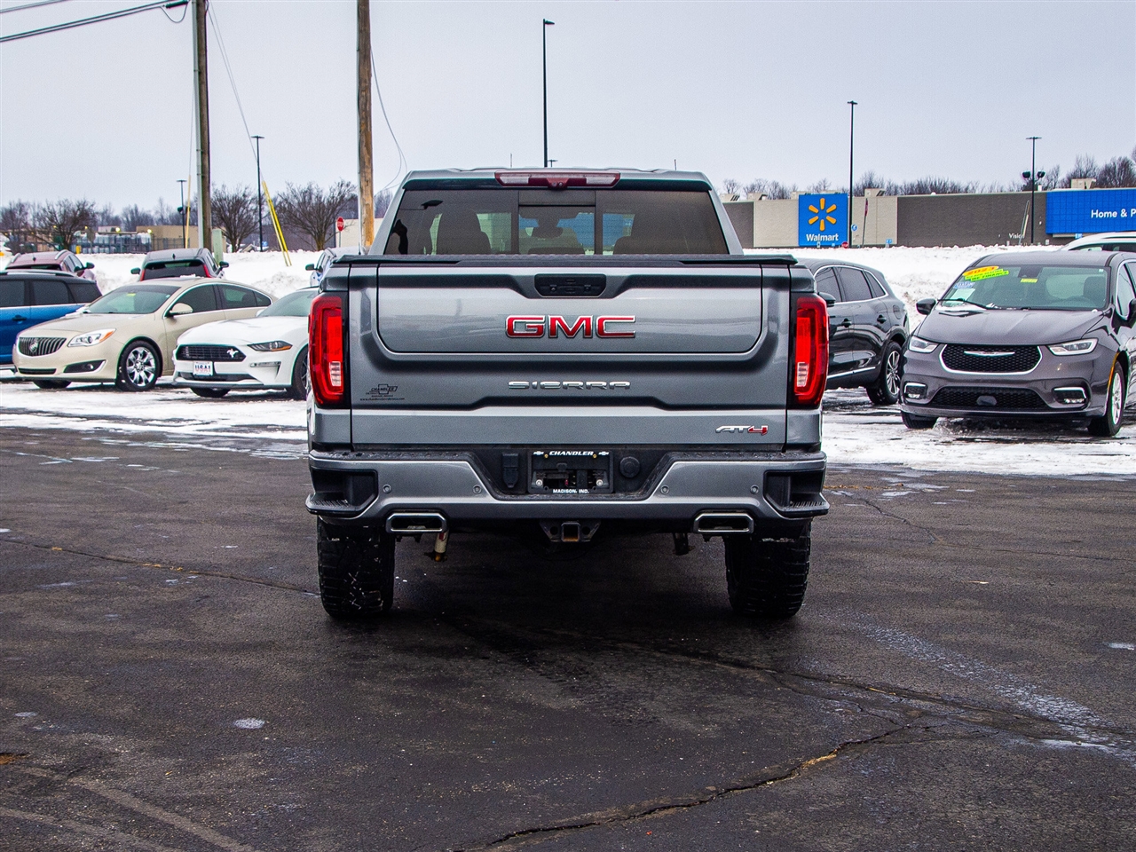 GMC Sierra 1500 4WD Crew Cab 147" AT4 2021