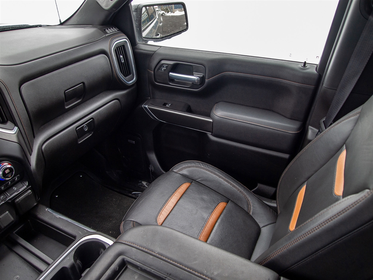 GMC Sierra 1500 4WD Crew Cab 147" AT4 2021