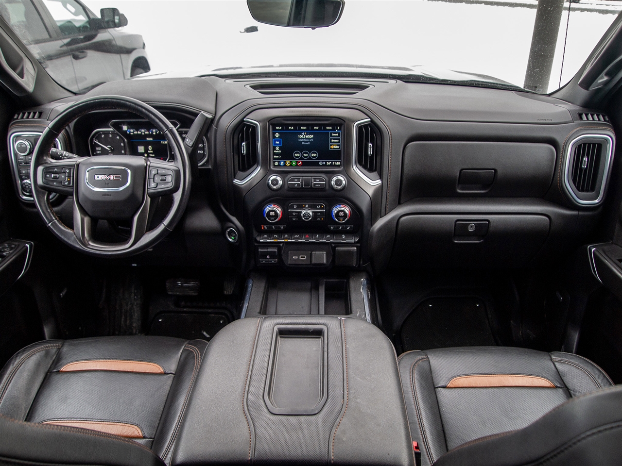 GMC Sierra 1500 4WD Crew Cab 147" AT4 2021