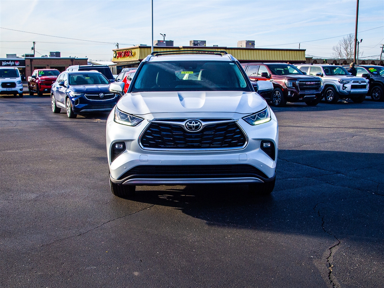 Toyota Highlander Hybrid Platinum AWD (Natl) 2025
