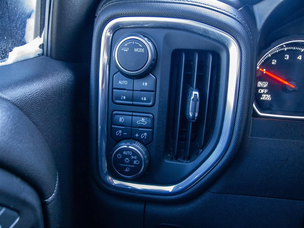 Chevrolet Silverado 1500 4WD Crew Cab 157" LTZ 2021