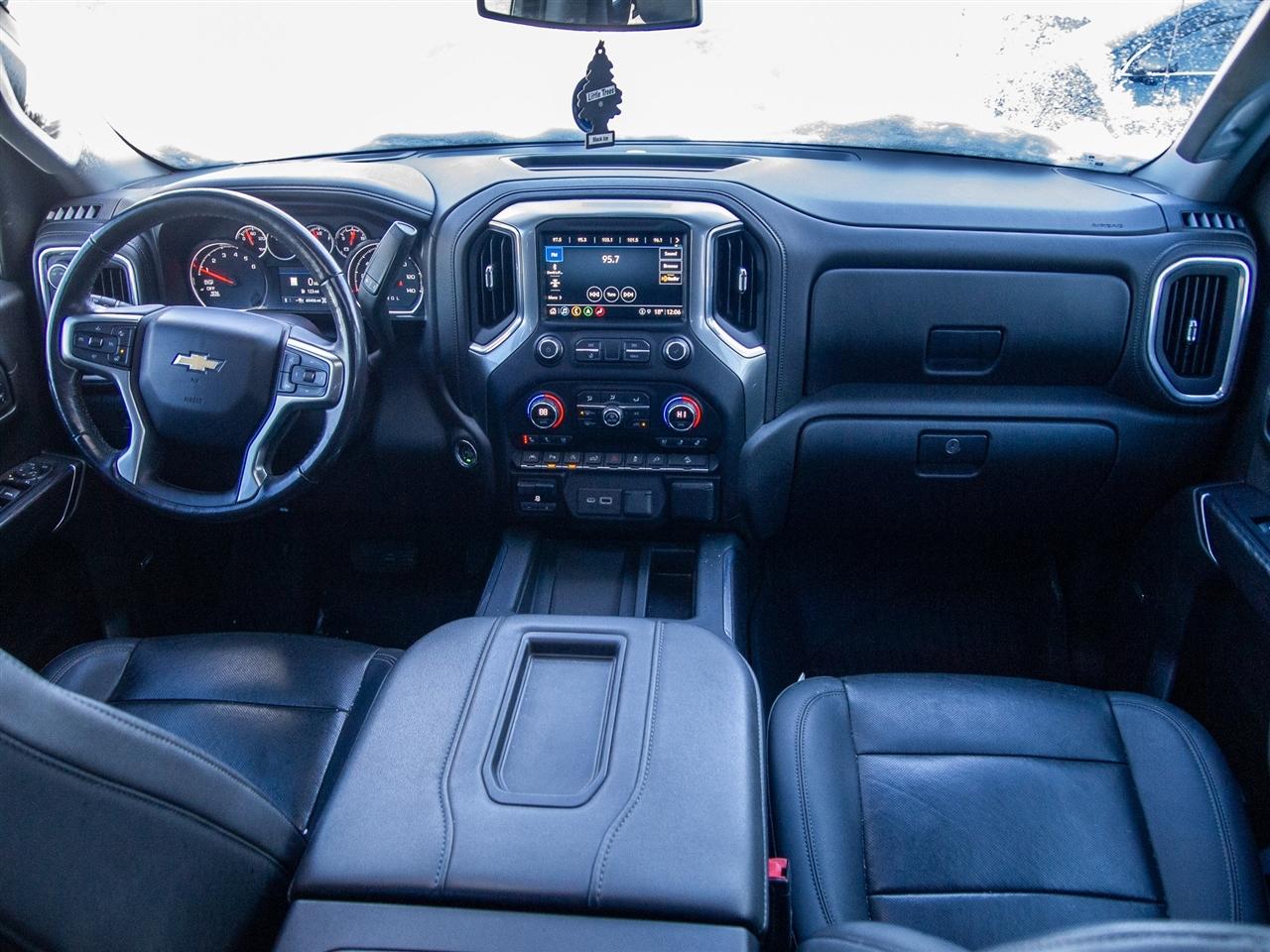 Chevrolet Silverado 1500 4WD Crew Cab 157" LTZ 2021