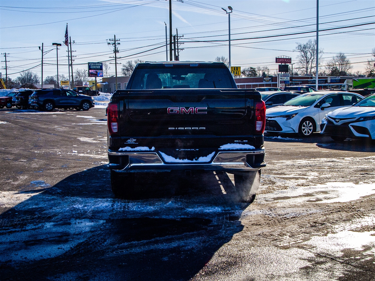 GMC Sierra 1500 Limited 4WD Double Cab 147" SLE 2022