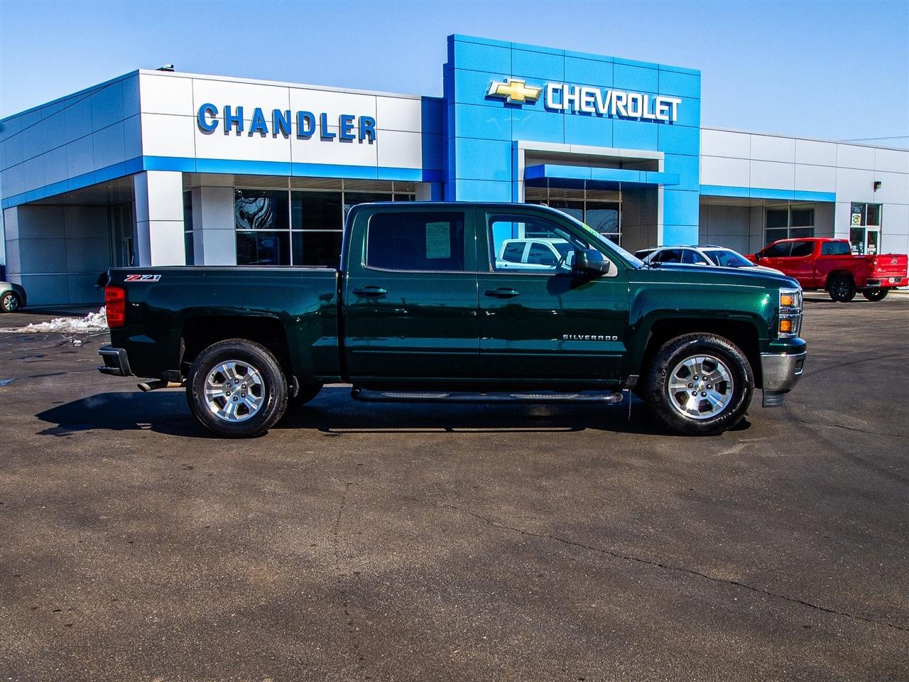Chevrolet Silverado 1500 2WD Crew Cab 143.5" LT w/2LT 2015