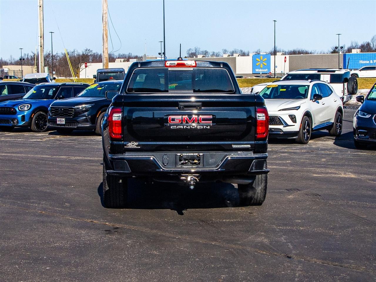 GMC Canyon 2WD Crew Cab Elevation 2023