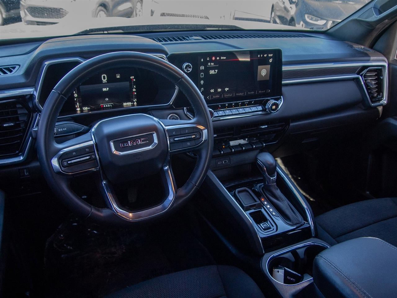 GMC Canyon 2WD Crew Cab Elevation 2023