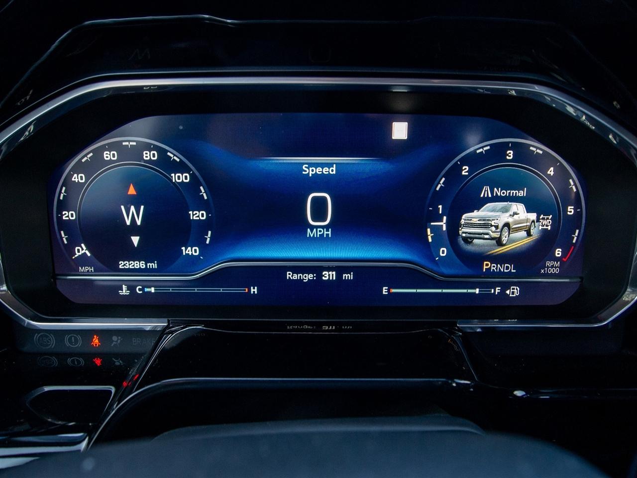 Chevrolet Silverado 1500 4WD Crew Cab 157" LT 2023