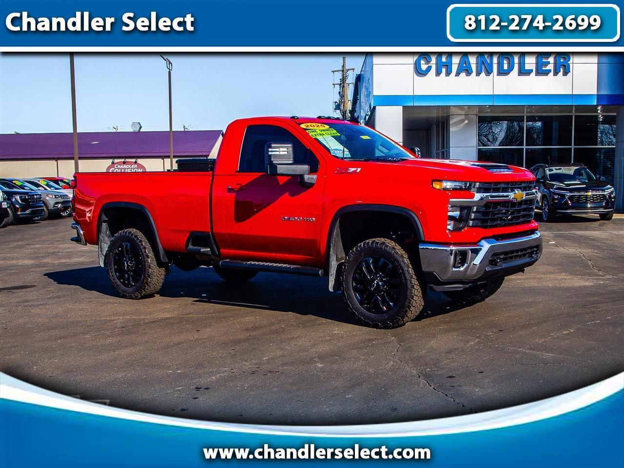 Chevrolet Silverado 2500HD 4WD Reg Cab 142" LT 2025