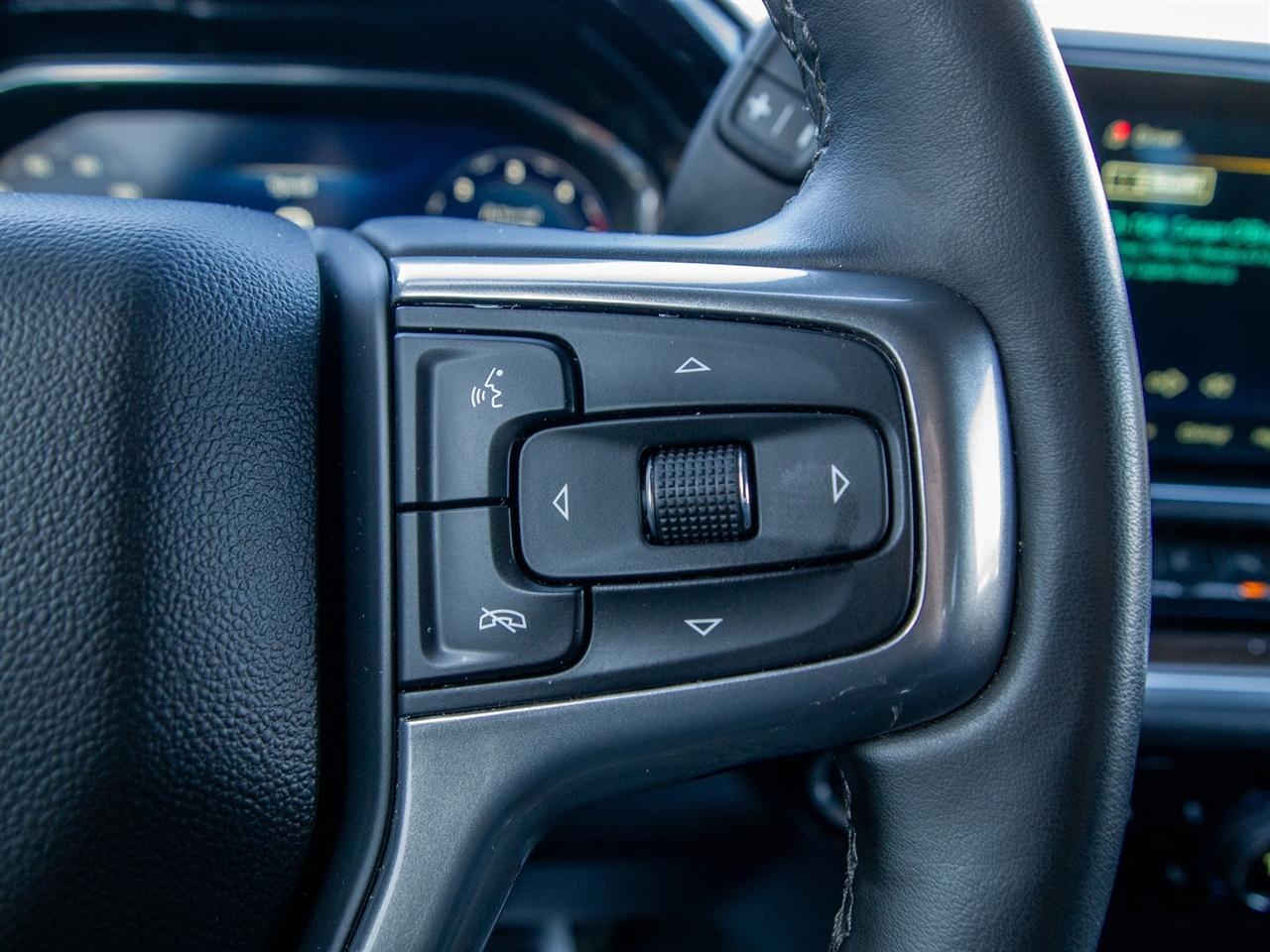 Chevrolet Silverado 3500HD 4WD Crew Cab 159" LT 2025