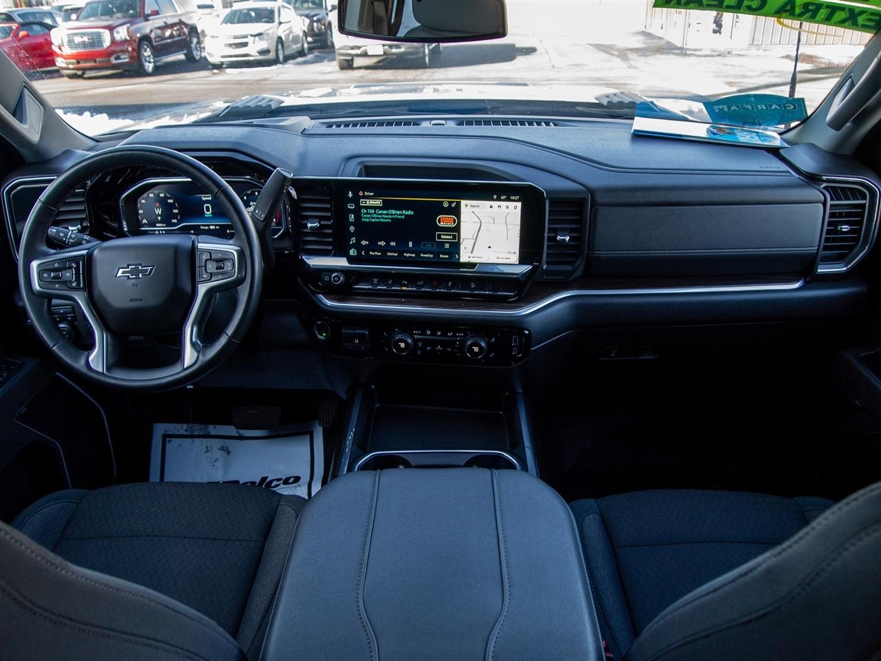 Chevrolet Silverado 3500HD 4WD Crew Cab 159" LT 2025