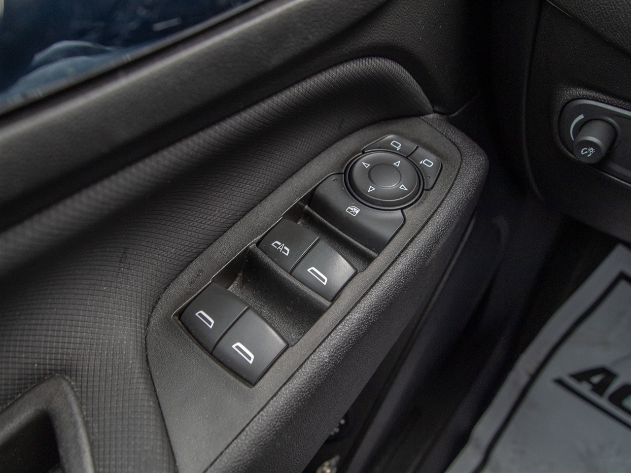 Chevrolet Equinox FWD 4dr RS 2023