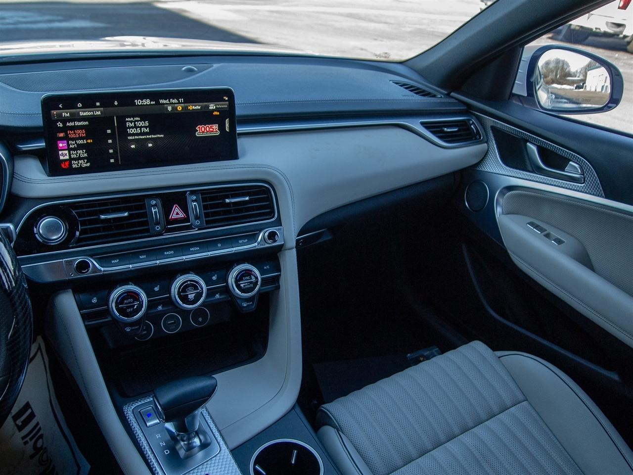 Genesis G70 2.0T AWD 2023