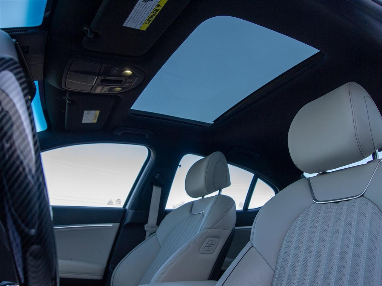 Genesis G70 2.0T AWD 2023