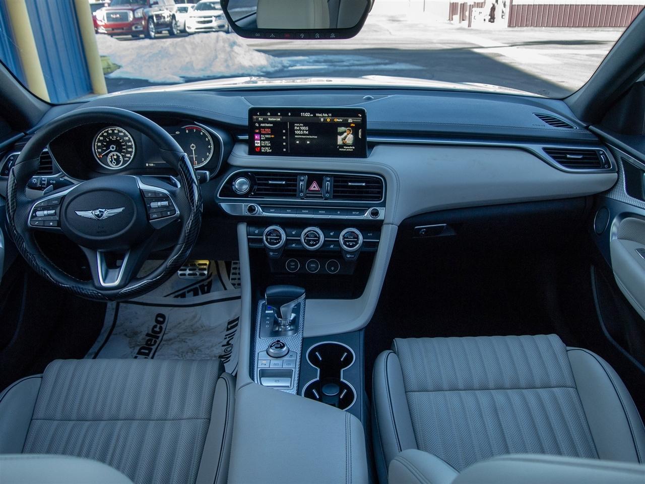 Genesis G70 2.0T AWD 2023