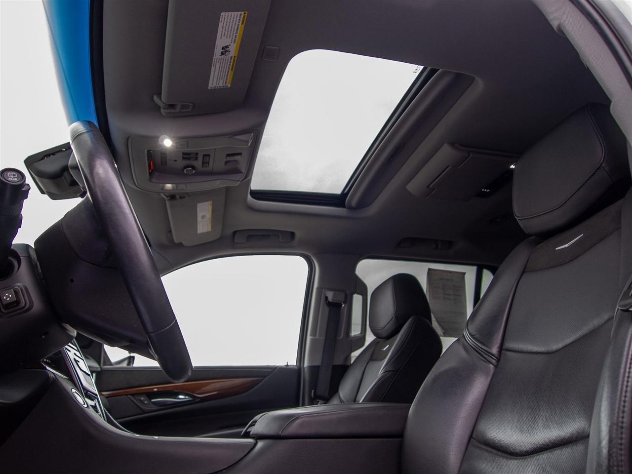 Cadillac Escalade 4WD 4dr Luxury 2019