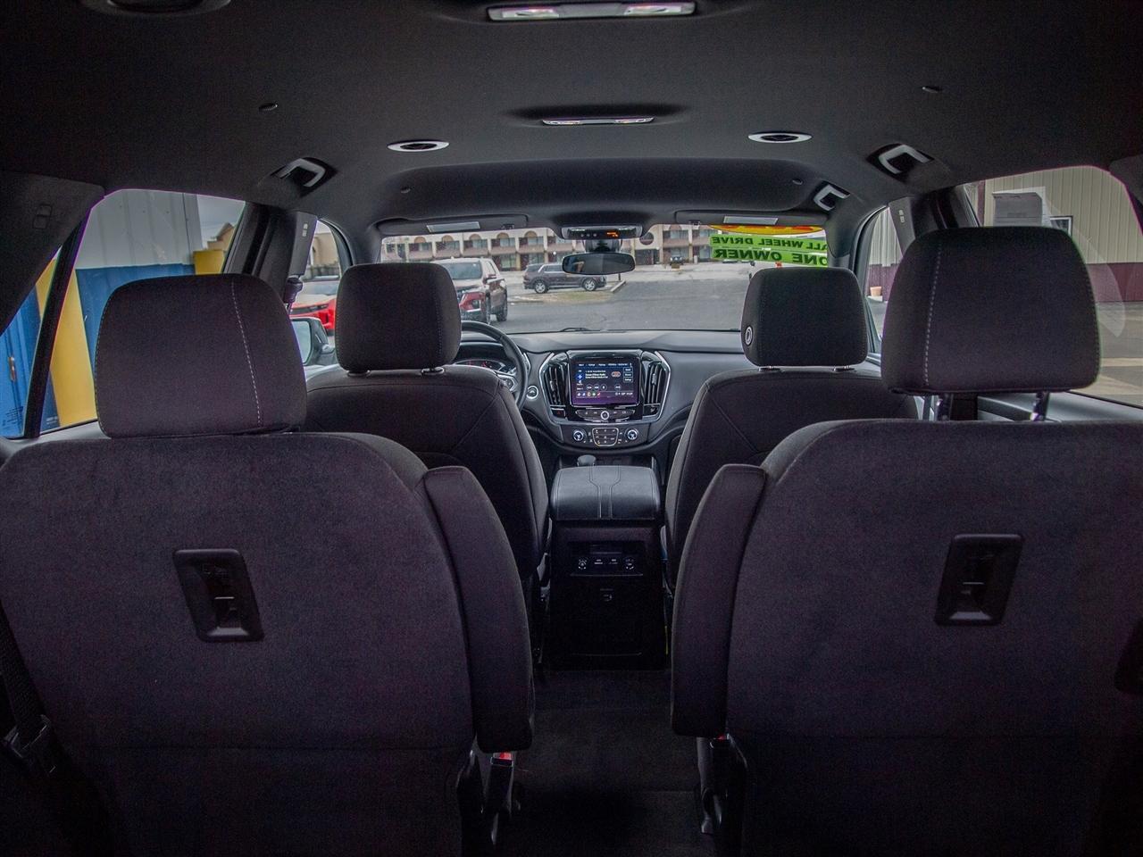 Chevrolet Traverse AWD 4dr LT Cloth w/1LT 2023