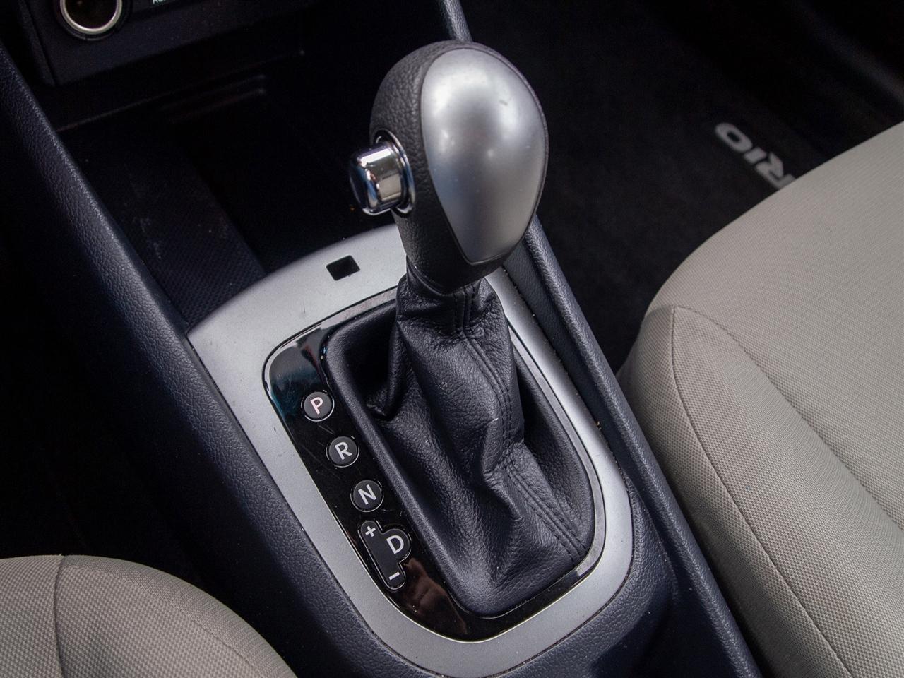 Kia Rio 4dr Sdn Auto LX 2016