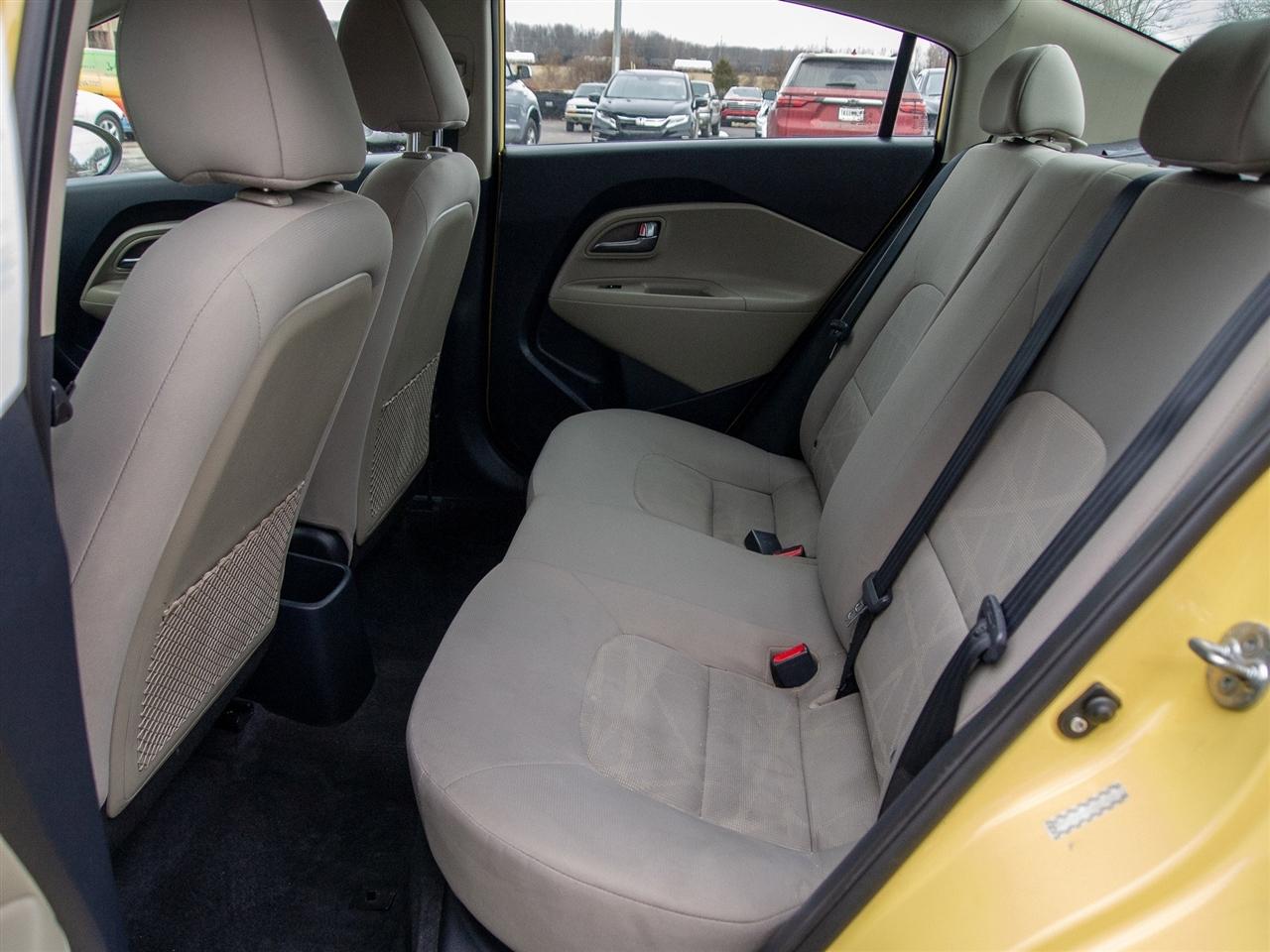 Kia Rio 4dr Sdn Auto LX 2016