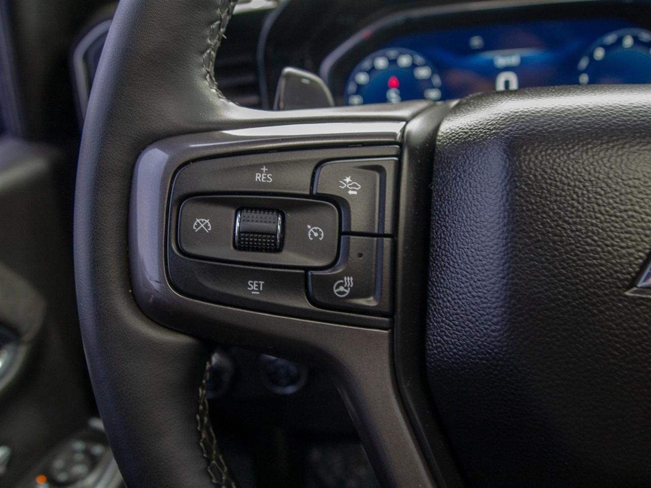 Chevrolet Silverado 1500 4WD Crew Cab 147" High Country 2024