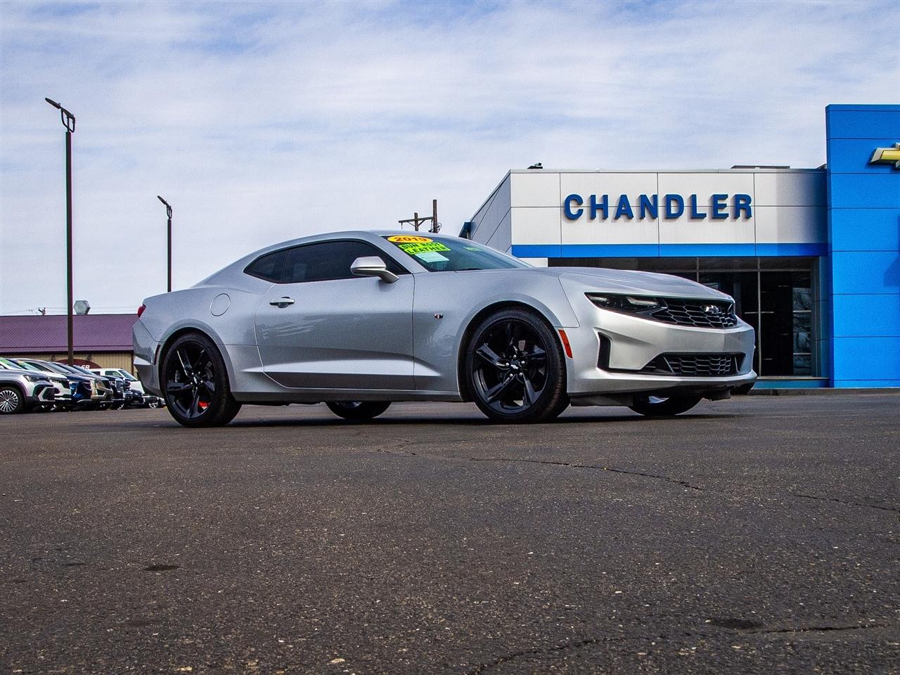 Chevrolet Camaro 2dr Cpe 2LT 2019