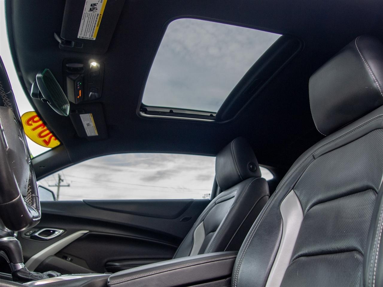 Chevrolet Camaro 2dr Cpe 2LT 2019