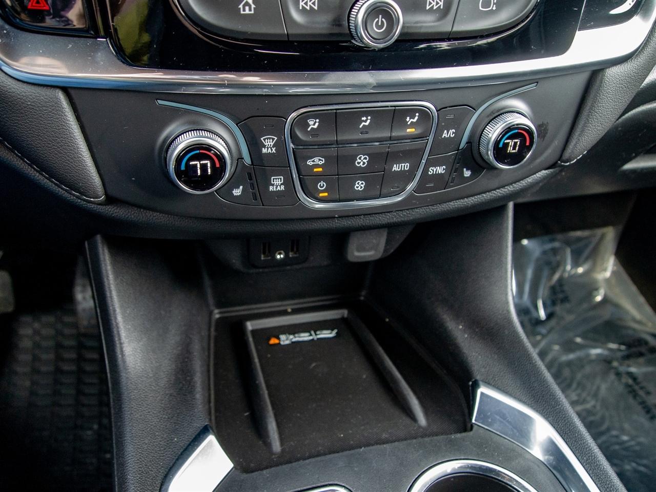 Chevrolet Traverse FWD 4dr LT Cloth w/1LT 2023