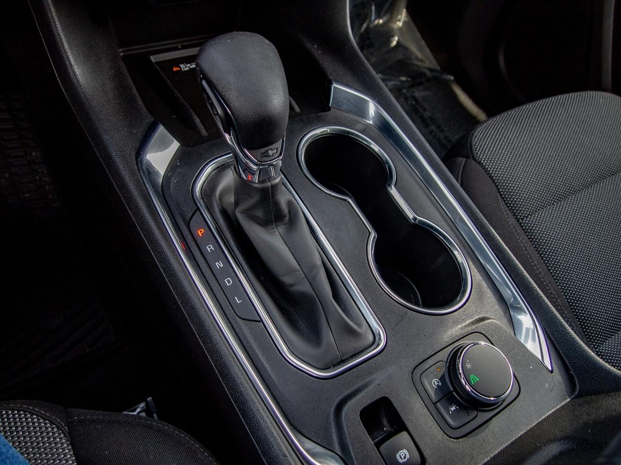 Chevrolet Traverse FWD 4dr LT Cloth w/1LT 2023