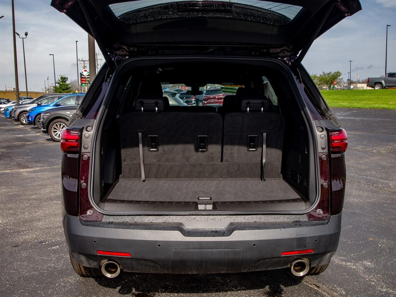 Chevrolet Traverse FWD 4dr LT Cloth w/1LT 2023