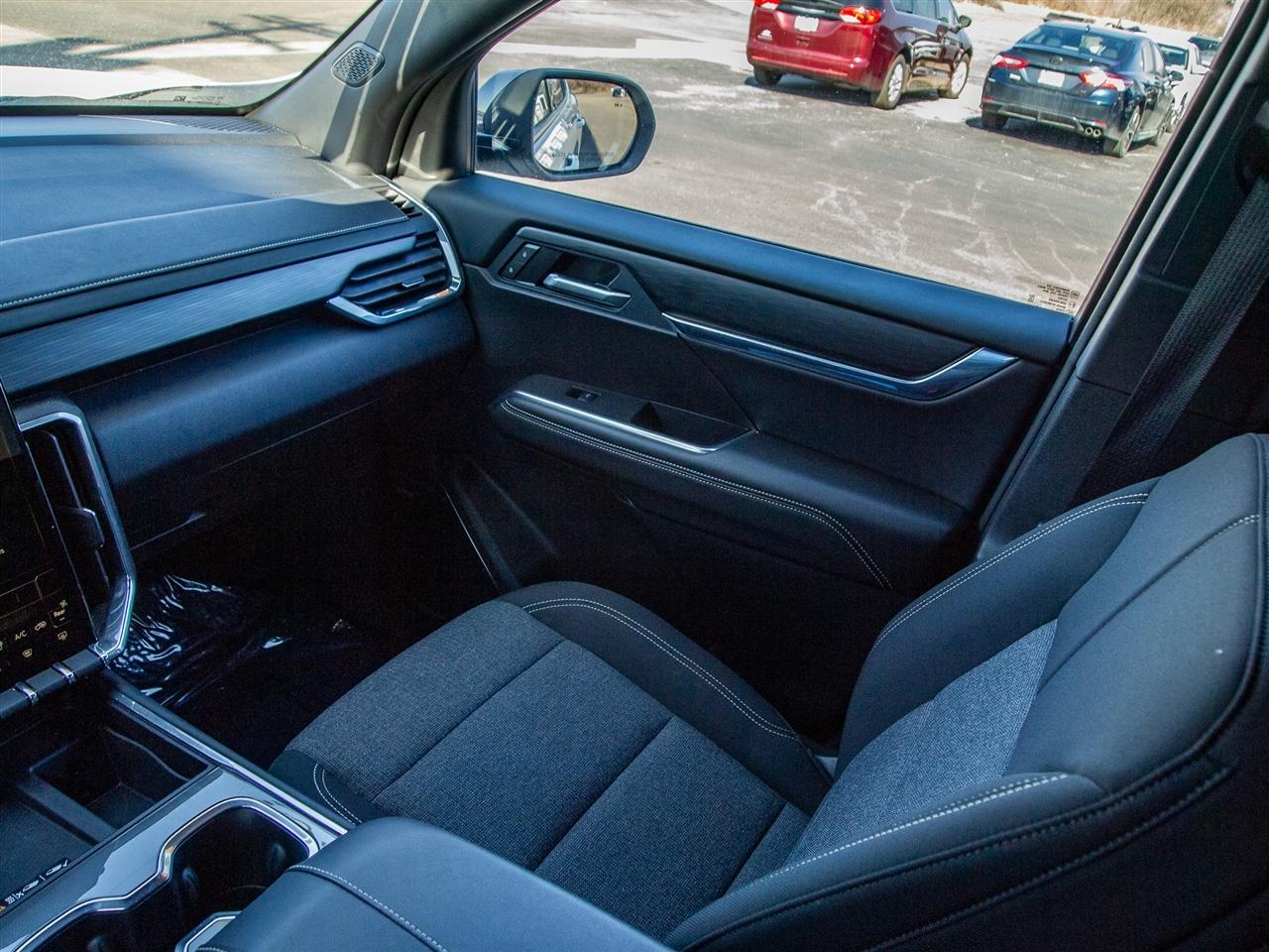 GMC Acadia FWD 4dr Elevation 2025