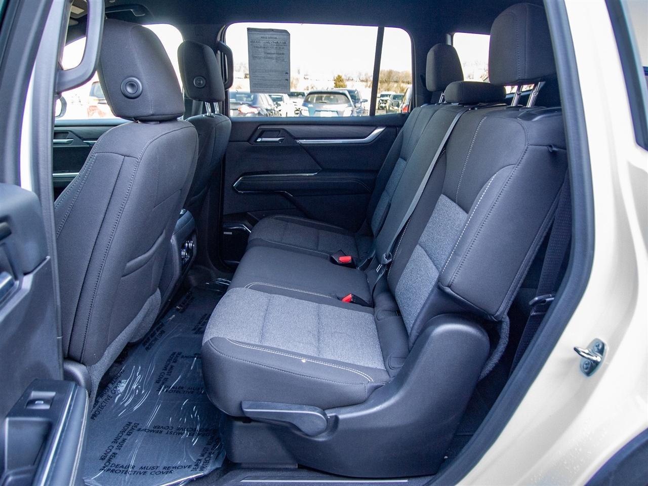 GMC Acadia FWD 4dr Elevation 2025