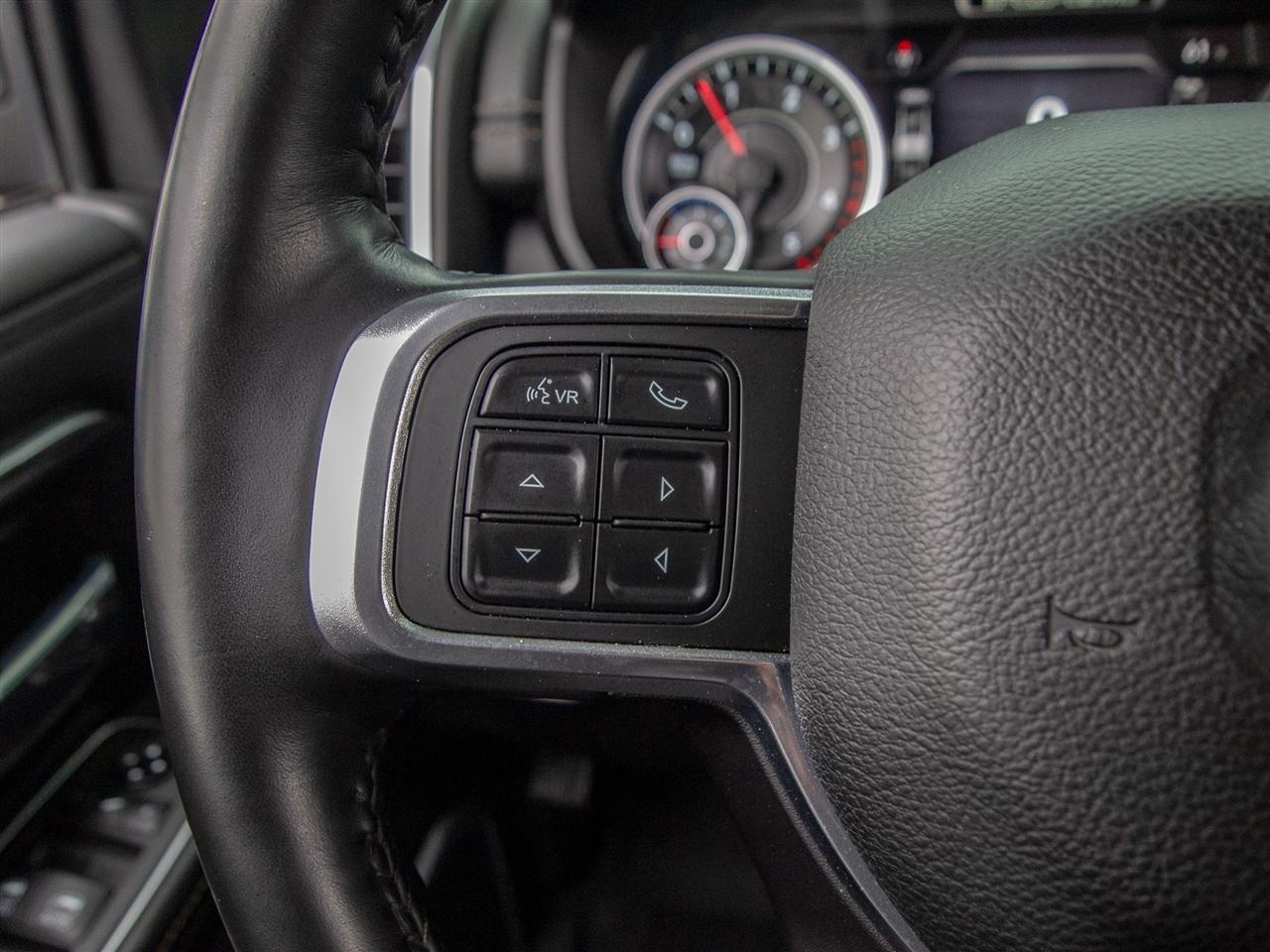 RAM 2500 Laramie 4x4 Crew Cab 6'4" Box 2021