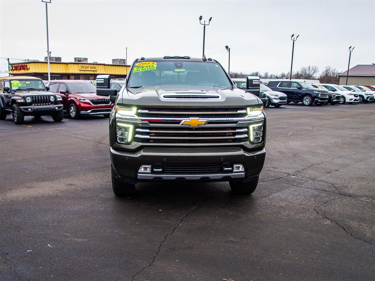 Chevrolet Silverado 3500HD 4WD Crew Cab 159" High Country 2023