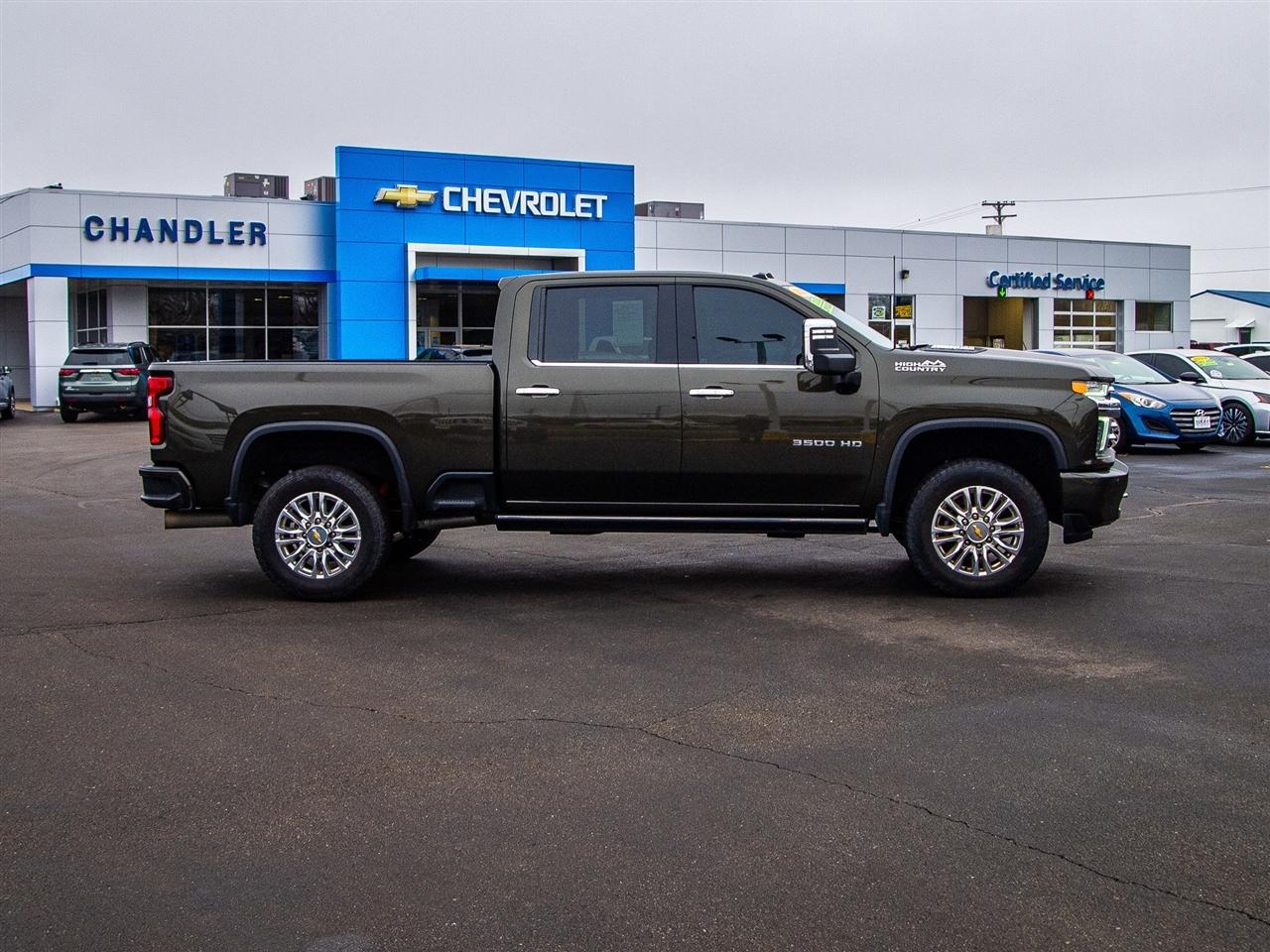 Chevrolet Silverado 3500HD 4WD Crew Cab 159" High Country 2023