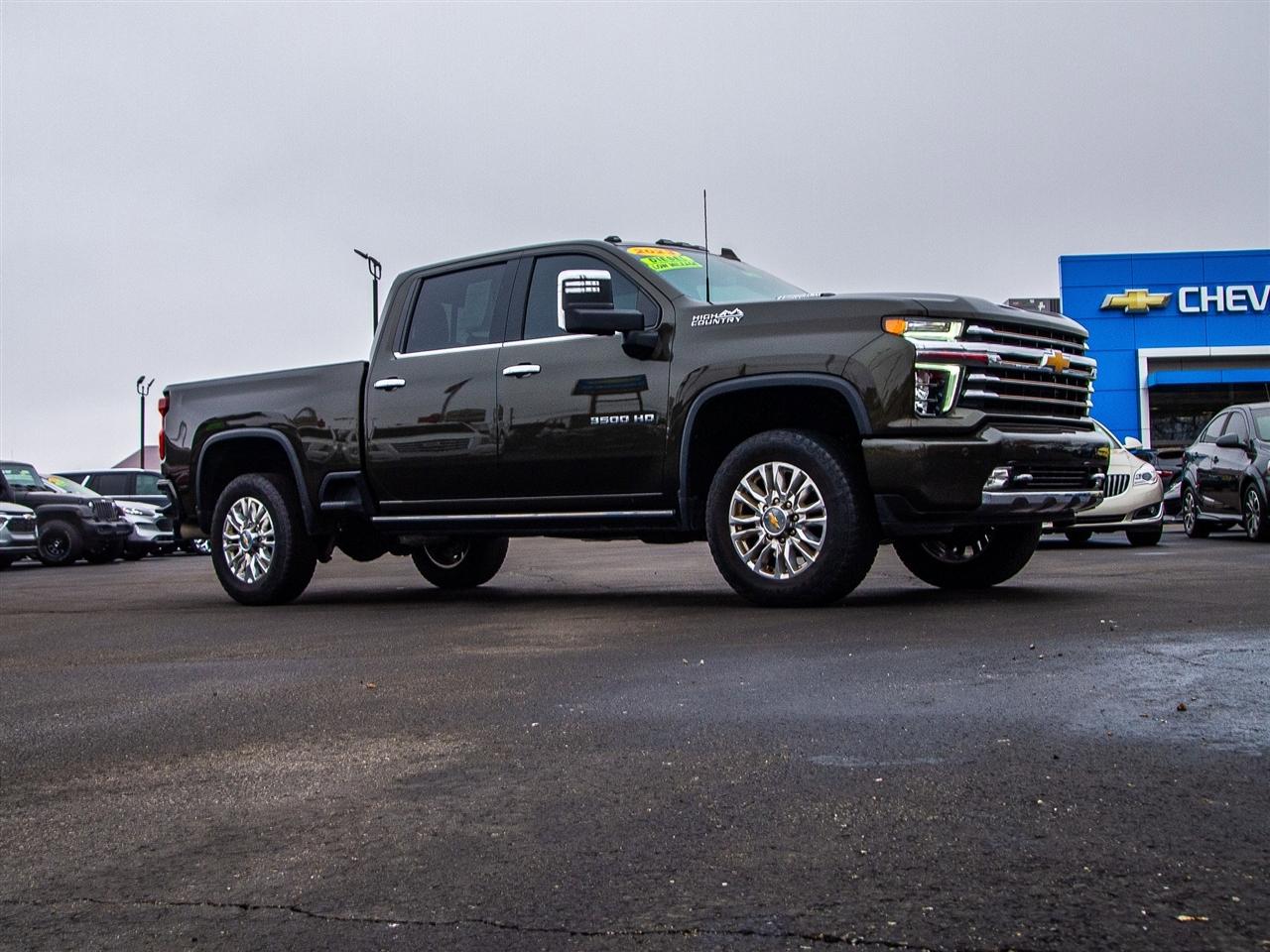 Chevrolet Silverado 3500HD 4WD Crew Cab 159" High Country 2023