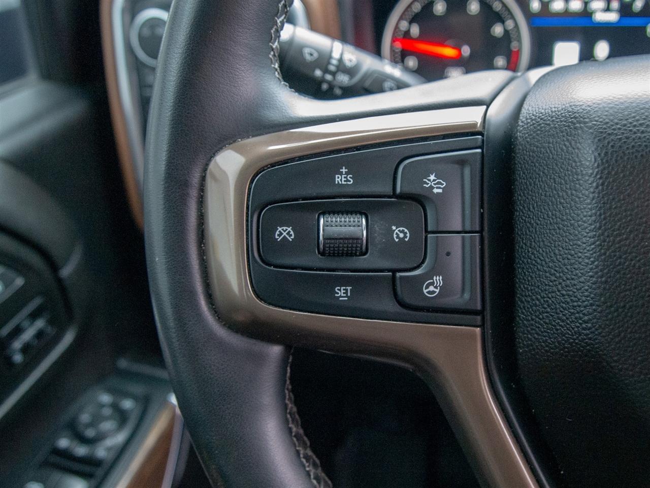 Chevrolet Silverado 3500HD 4WD Crew Cab 159" High Country 2023