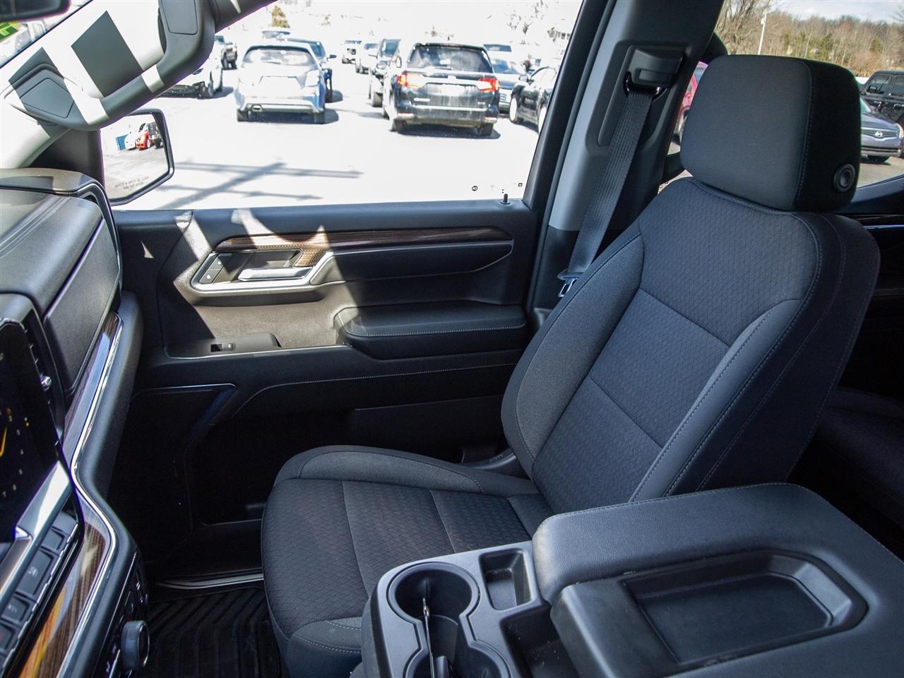 Chevrolet Silverado 1500 4WD Crew Cab 147" LT w/2FL 2023