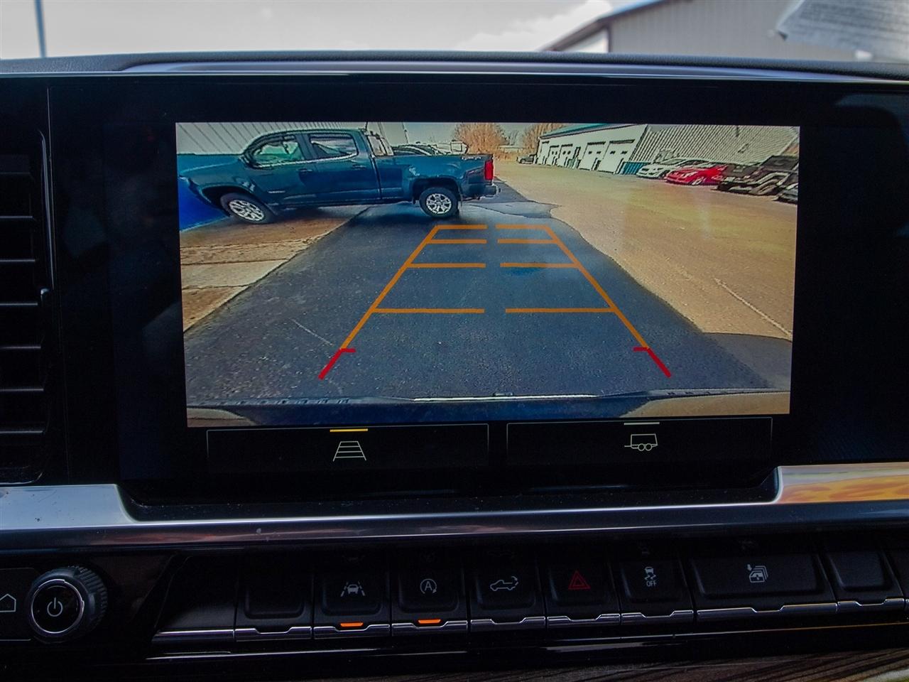 Chevrolet Silverado 1500 4WD Crew Cab 147" LT w/2FL 2023