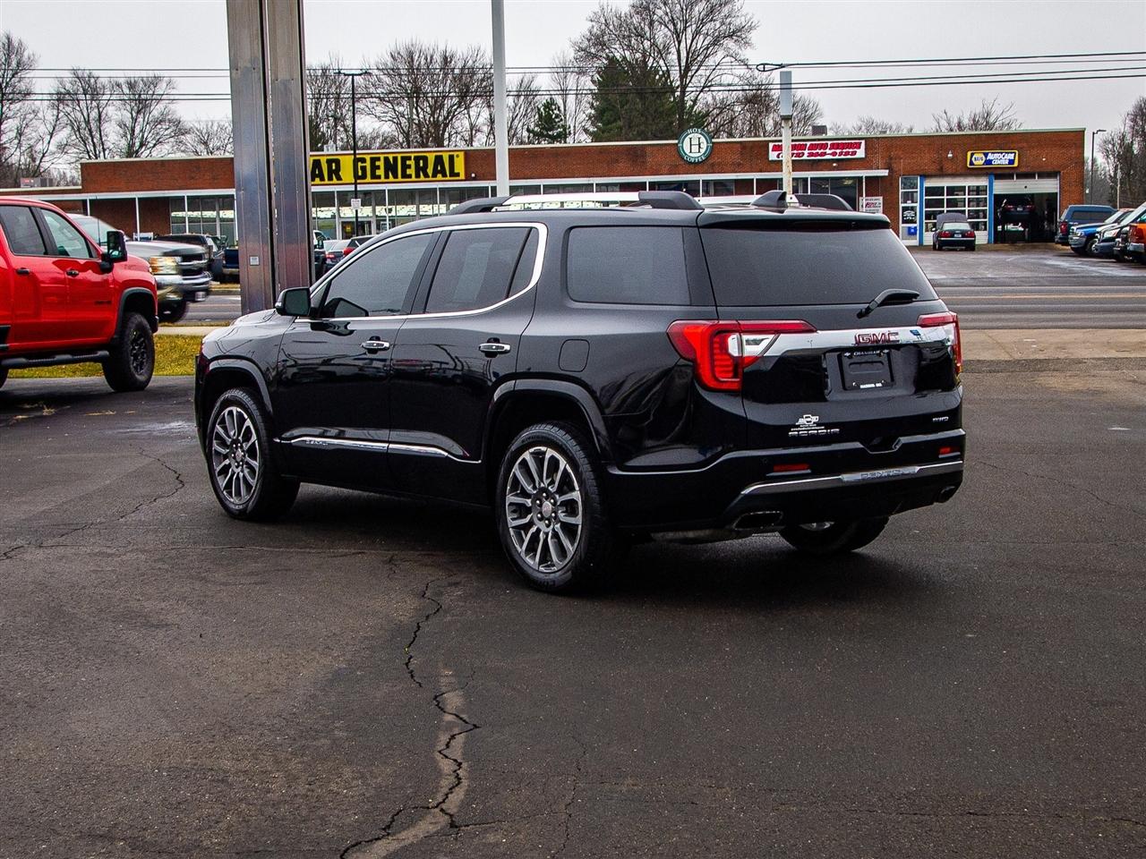 GMC Acadia AWD 4dr Denali 2022