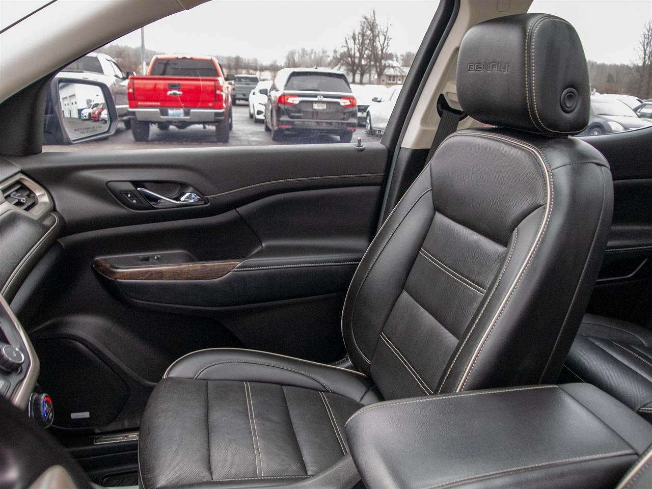 GMC Acadia AWD 4dr Denali 2022