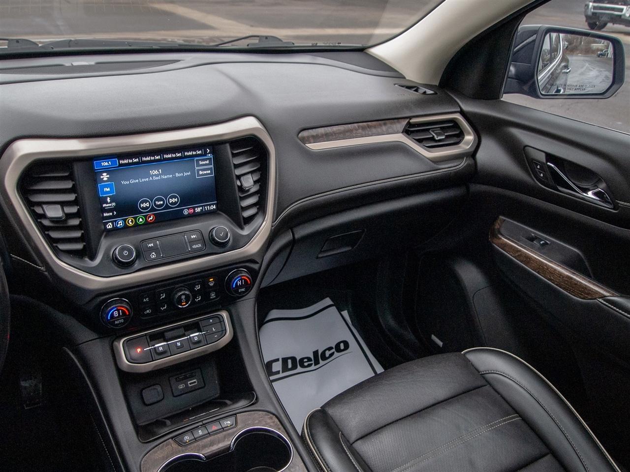 GMC Acadia AWD 4dr Denali 2022