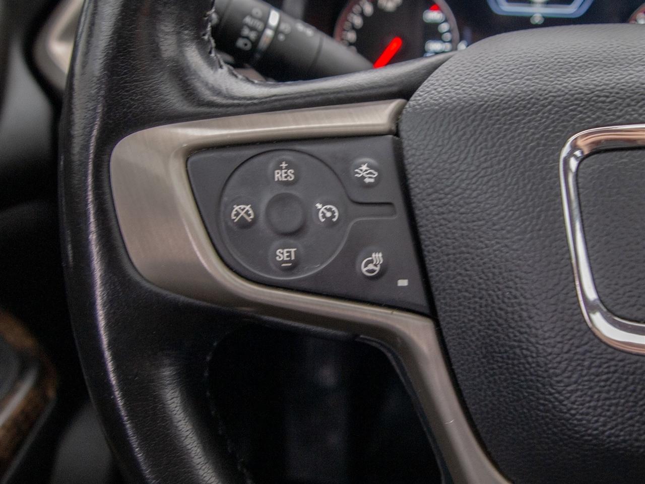 GMC Acadia AWD 4dr Denali 2022